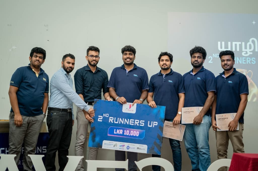 Team Yaali receiving the 2nd Runners Up award at OctWave 3.0